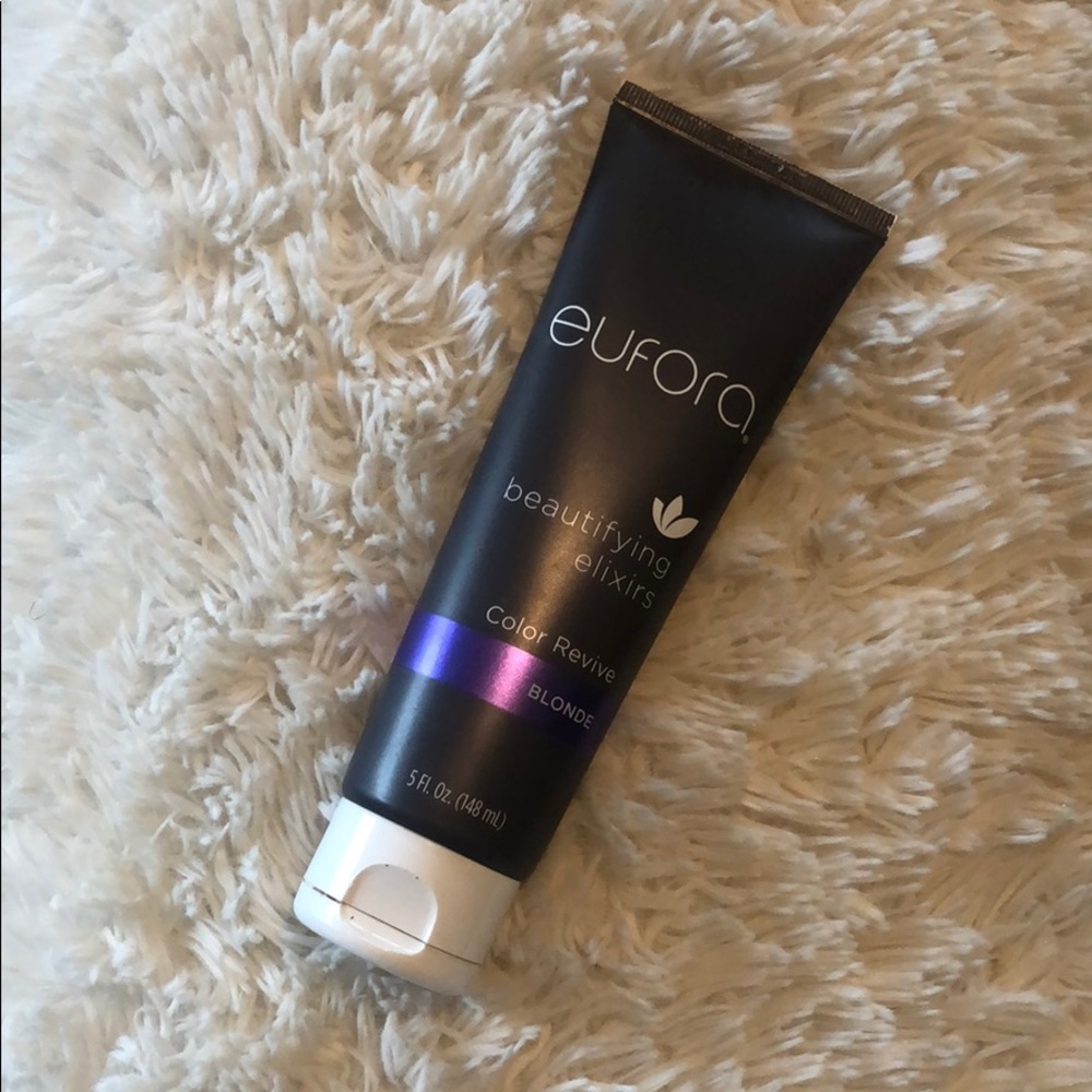 eufora Color Revive. Purple Conditioner toner.